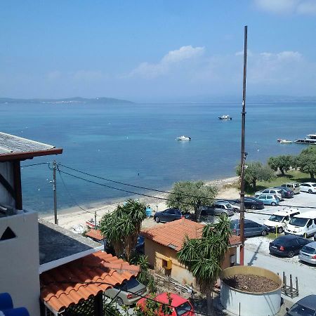 Pansion Vasiliki Apartment Ouranoupoli Luaran gambar